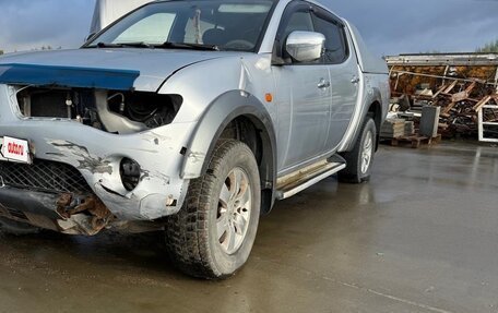 Mitsubishi L200 IV рестайлинг, 2006 год, 650 000 рублей, 6 фотография