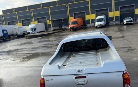 Mitsubishi L200 IV рестайлинг, 2006 год, 650 000 рублей, 2 фотография