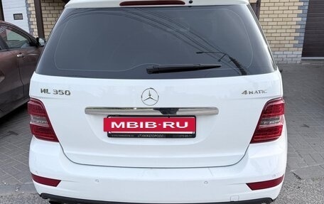 Mercedes-Benz M-Класс, 2010 год, 1 299 000 рублей, 2 фотография