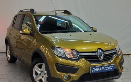 Renault Sandero II рестайлинг, 2015 год, 750 000 рублей, 3 фотография