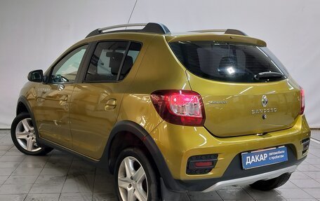 Renault Sandero II рестайлинг, 2015 год, 750 000 рублей, 5 фотография