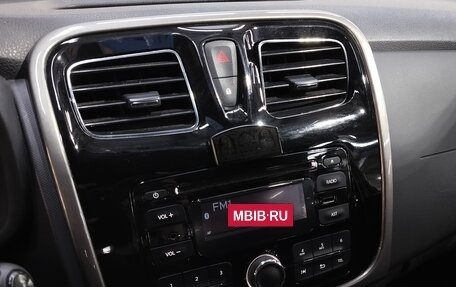 Renault Sandero II рестайлинг, 2015 год, 750 000 рублей, 12 фотография