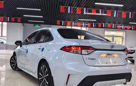 Toyota Corolla, 2021 год, 1 567 000 рублей, 3 фотография