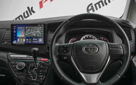 Toyota ISis I, 2013 год, 1 495 000 рублей, 12 фотография