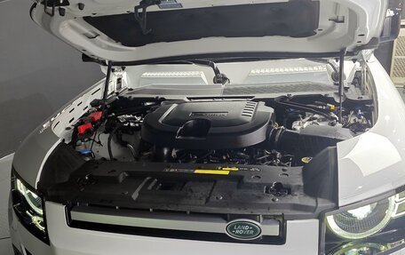 Land Rover Defender II, 2021 год, 4 812 000 рублей, 7 фотография