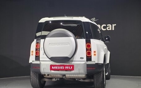 Land Rover Defender II, 2021 год, 4 812 000 рублей, 4 фотография