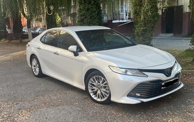 Toyota Camry, 2018 год, 2 550 000 рублей, 1 фотография