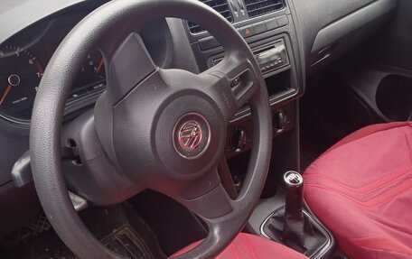 Volkswagen Polo VI (EU Market), 2011 год, 670 000 рублей, 5 фотография