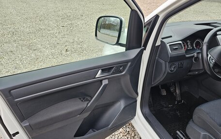 Volkswagen Caddy IV, 2018 год, 2 400 000 рублей, 16 фотография