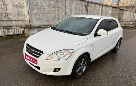 KIA cee'd I рестайлинг, 2009 год, 395 000 рублей, 3 фотография