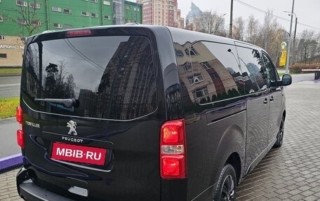 Peugeot Traveller I, 2020 год, 2 750 000 рублей, 5 фотография