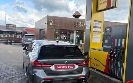 BMW 1 серия, 2021 год, 4 600 000 рублей, 1 фотография