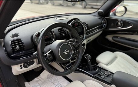 MINI Clubman, 2018 год, 2 350 000 рублей, 22 фотография