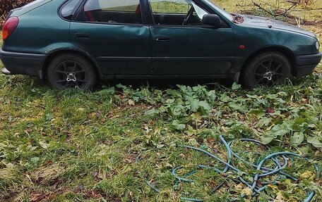 Toyota Corolla, 1999 год, 120 000 рублей, 2 фотография