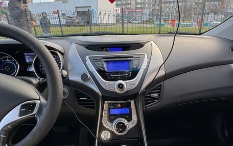 Hyundai Avante, 2011 год, 1 049 000 рублей, 7 фотография