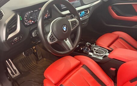 BMW 1 серия, 2021 год, 4 600 000 рублей, 12 фотография