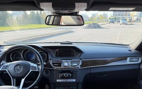 Mercedes-Benz E-Класс, 2014 год, 1 900 000 рублей, 2 фотография