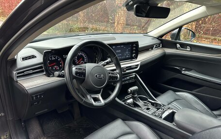 KIA K5, 2021 год, 2 450 000 рублей, 28 фотография