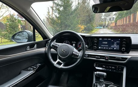 KIA K5, 2021 год, 2 450 000 рублей, 23 фотография