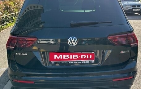 Volkswagen Tiguan II, 2018 год, 2 150 000 рублей, 4 фотография