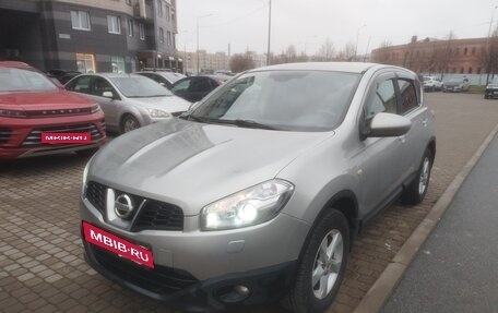 Nissan Qashqai, 2011 год, 700 000 рублей, 3 фотография
