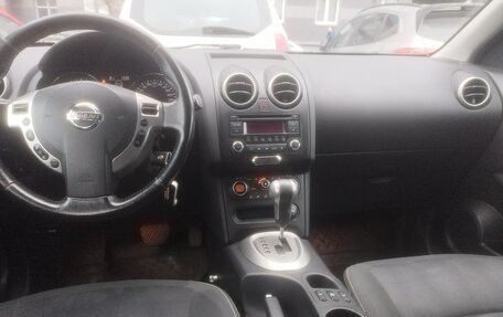 Nissan Qashqai, 2011 год, 700 000 рублей, 13 фотография