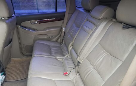 Toyota Land Cruiser Prado 120 рестайлинг, 2004 год, 1 900 000 рублей, 14 фотография