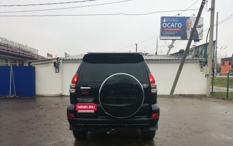 Toyota Land Cruiser Prado 120 рестайлинг, 2004 год, 1 900 000 рублей, 12 фотография