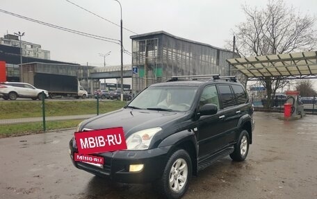 Toyota Land Cruiser Prado 120 рестайлинг, 2004 год, 1 900 000 рублей, 11 фотография