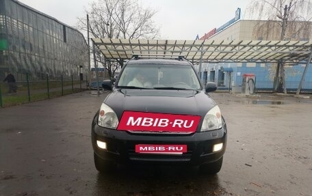 Toyota Land Cruiser Prado 120 рестайлинг, 2004 год, 1 900 000 рублей, 15 фотография