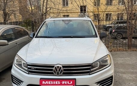 Volkswagen Touareg III, 2017 год, 4 600 000 рублей, 2 фотография