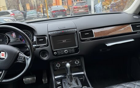 Volkswagen Touareg III, 2017 год, 4 600 000 рублей, 9 фотография