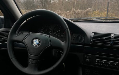 BMW 5 серия, 1996 год, 670 000 рублей, 11 фотография