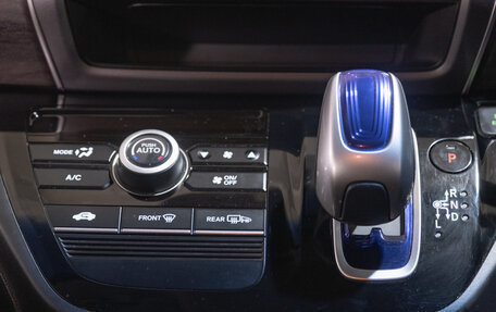 Honda Freed II, 2017 год, 1 699 000 рублей, 19 фотография