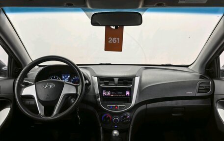 Hyundai Solaris II рестайлинг, 2013 год, 740 000 рублей, 9 фотография