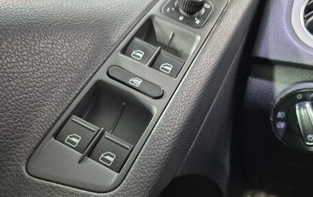 Volkswagen Tiguan I, 2011 год, 1 148 000 рублей, 20 фотография