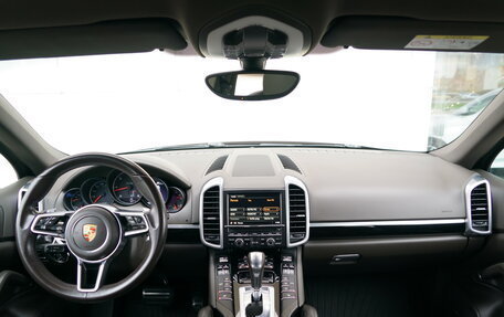 Porsche Cayenne III, 2015 год, 4 000 000 рублей, 10 фотография