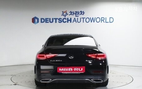 Mercedes-Benz CLS, 2022 год, 4 590 000 рублей, 3 фотография