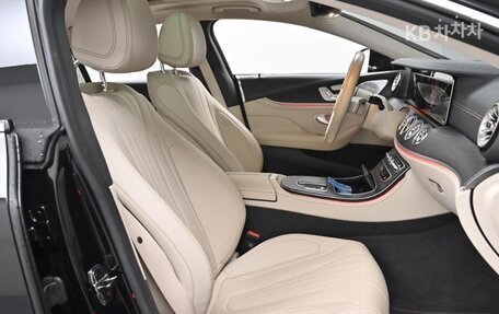 Mercedes-Benz CLS, 2022 год, 4 590 000 рублей, 12 фотография