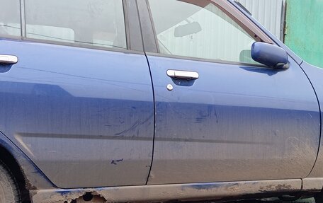 Nissan Cube II, 2000 год, 120 000 рублей, 4 фотография