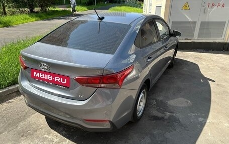 Hyundai Solaris II рестайлинг, 2018 год, 1 012 000 рублей, 10 фотография