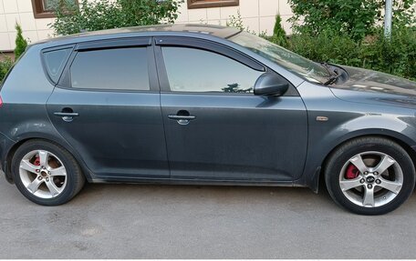 KIA cee'd I рестайлинг, 2009 год, 690 000 рублей, 2 фотография