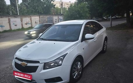 Chevrolet Cruze II, 2011 год, 520 000 рублей, 5 фотография