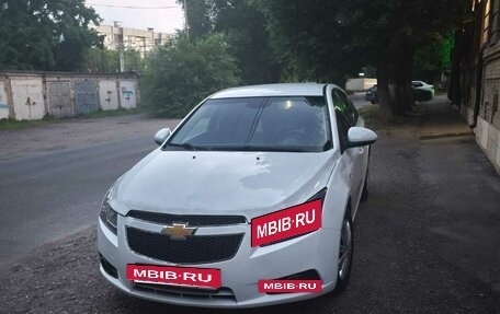 Chevrolet Cruze II, 2011 год, 520 000 рублей, 6 фотография