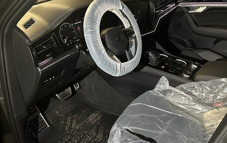 Volkswagen Touareg III, 2024 год, 14 300 000 рублей, 15 фотография