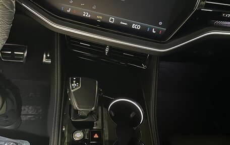 Volkswagen Touareg III, 2024 год, 14 300 000 рублей, 16 фотография