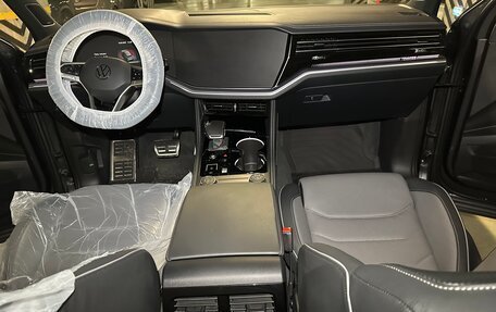 Volkswagen Touareg III, 2024 год, 14 300 000 рублей, 18 фотография