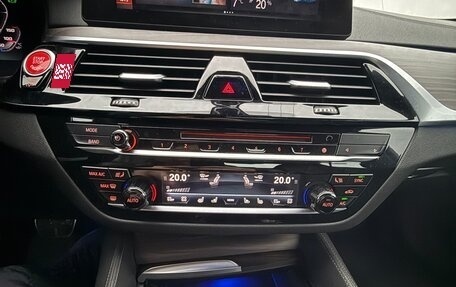 BMW 5 серия, 2017 год, 4 100 000 рублей, 14 фотография