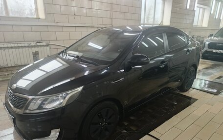 KIA Rio III рестайлинг, 2013 год, 950 000 рублей, 31 фотография