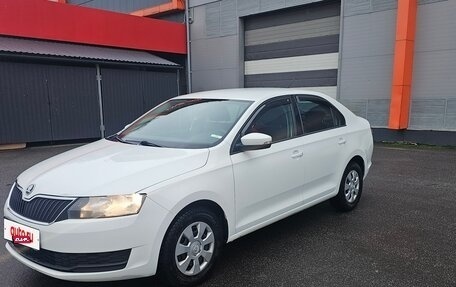 Skoda Rapid I, 2018 год, 580 000 рублей, 5 фотография